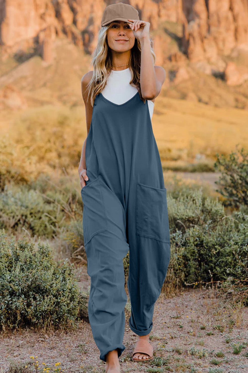 Sleeveless V-Neck Pocketed Jumpsuit