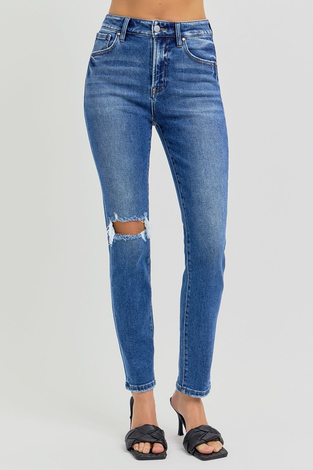 Risen Ankle Skinny Knee Distressed Jeans