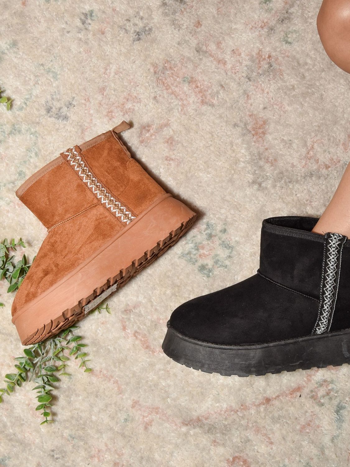 Diva Platform Boots in Caramel