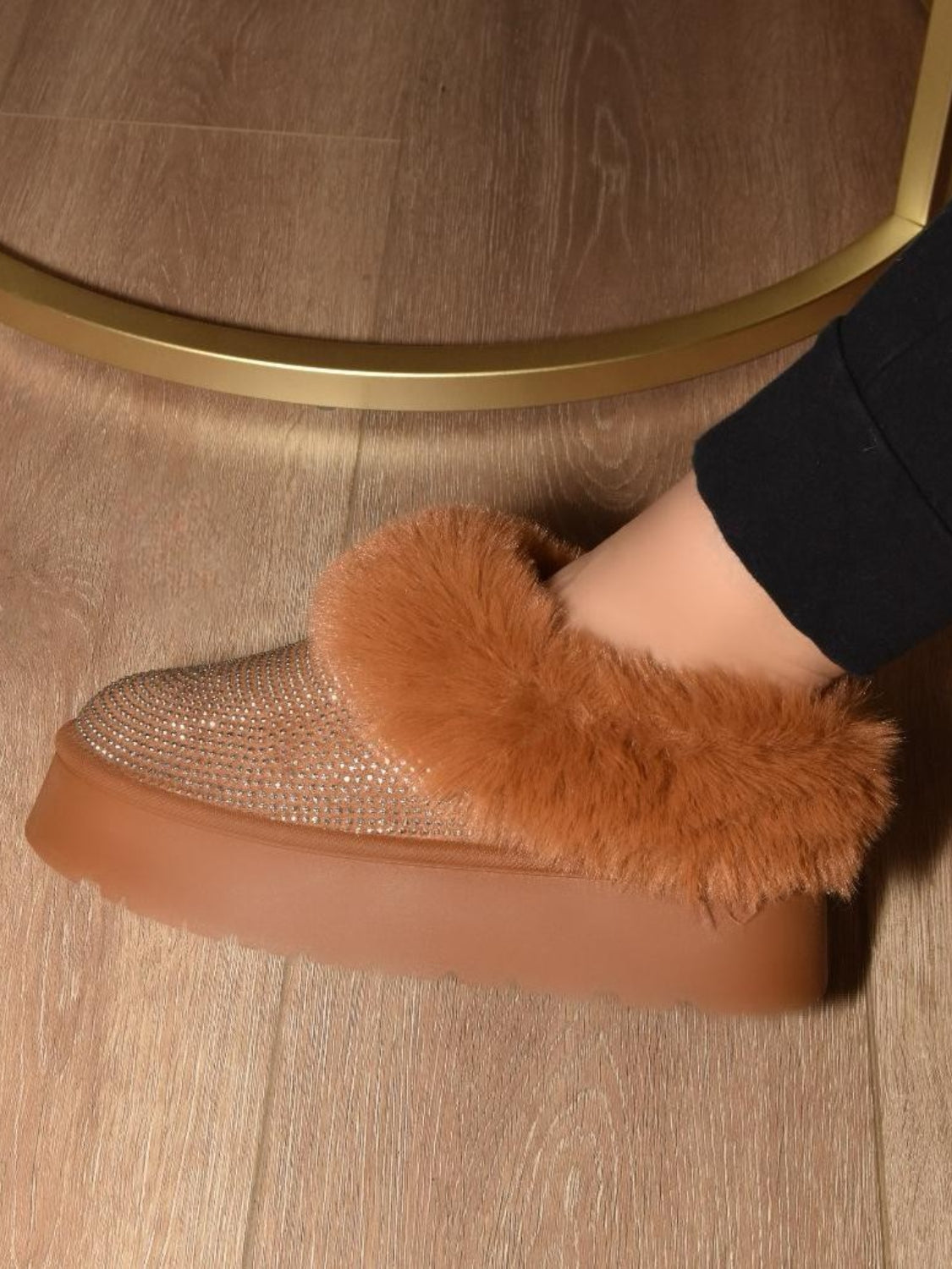 Diva Embellished Fur Slippers in Chestnut