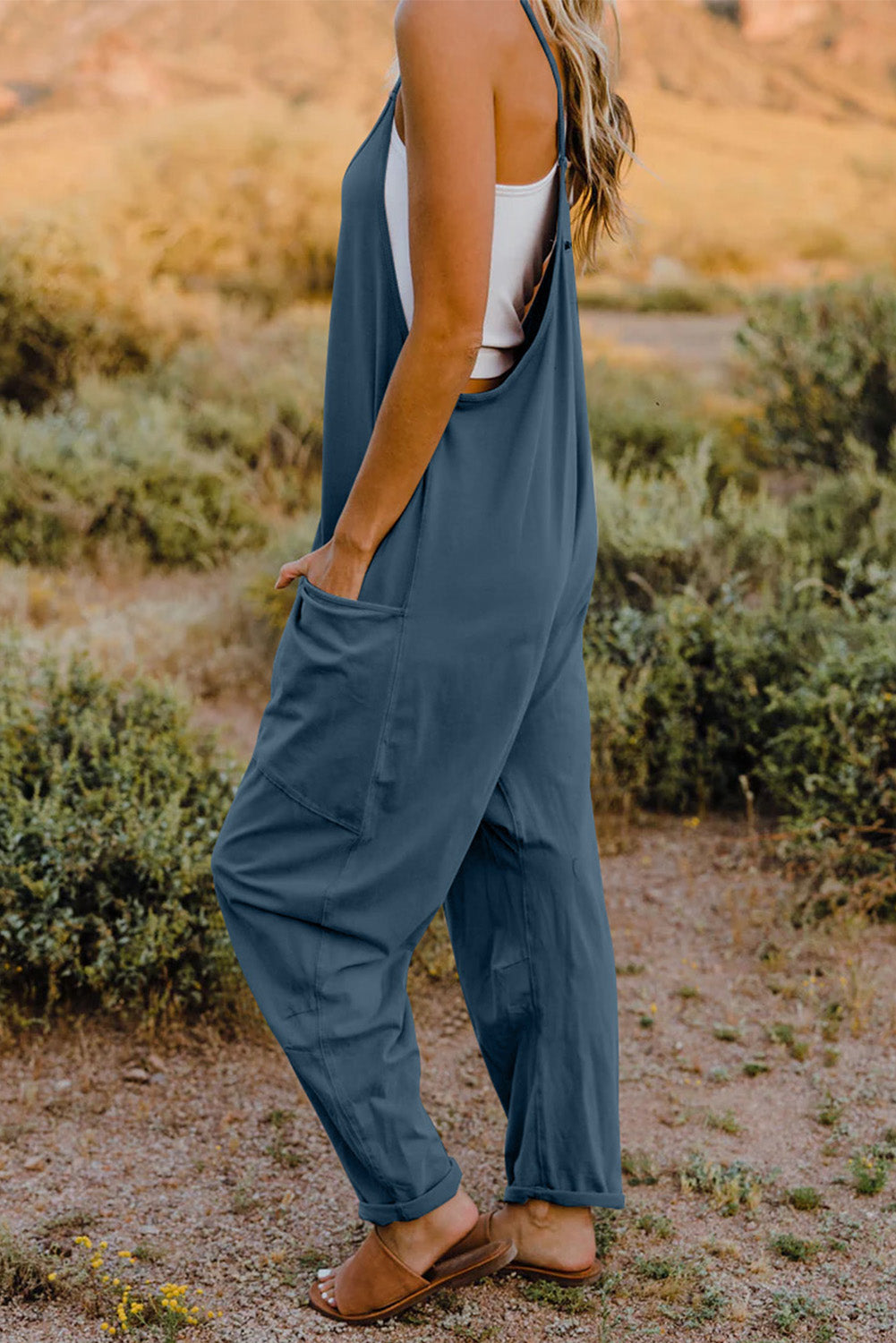 Sleeveless V-Neck Pocketed Jumpsuit