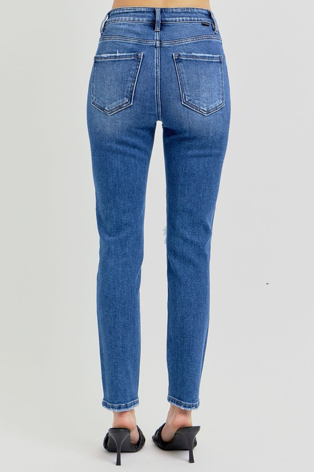 Risen Ankle Skinny Knee Distressed Jeans