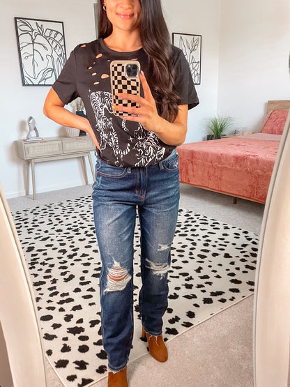 Judy Blue Rigid Magic Heavy Destroy Straight Jeans