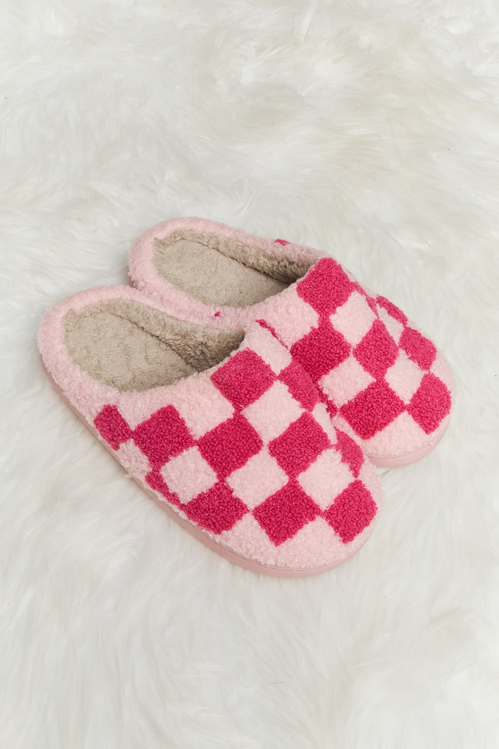 Checkered Print Plush Slippers